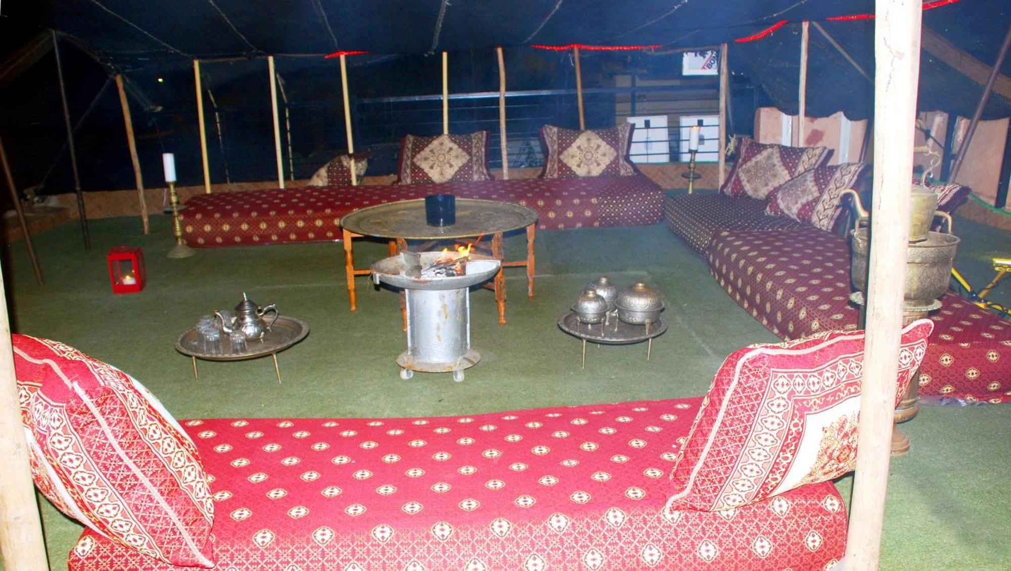 Dar Lghzal Special Offer In Rabat Winner Of Guest Experience 2025 Awards Traditional Sahrawi And Berber Privative Villa With Swimming Pool Jacuzzi Sea View And On Site Restaurant Ideal For Family And Groups In Rabat'S Center No Car Required Екстериор снимка