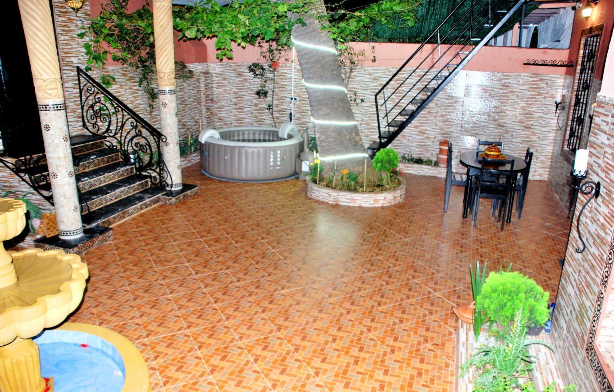 Dar Lghzal Special Offer In Rabat Winner Of Guest Experience 2025 Awards Traditional Sahrawi And Berber Privative Villa With Swimming Pool Jacuzzi Sea View And On Site Restaurant Ideal For Family And Groups In Rabat'S Center No Car Required Екстериор снимка